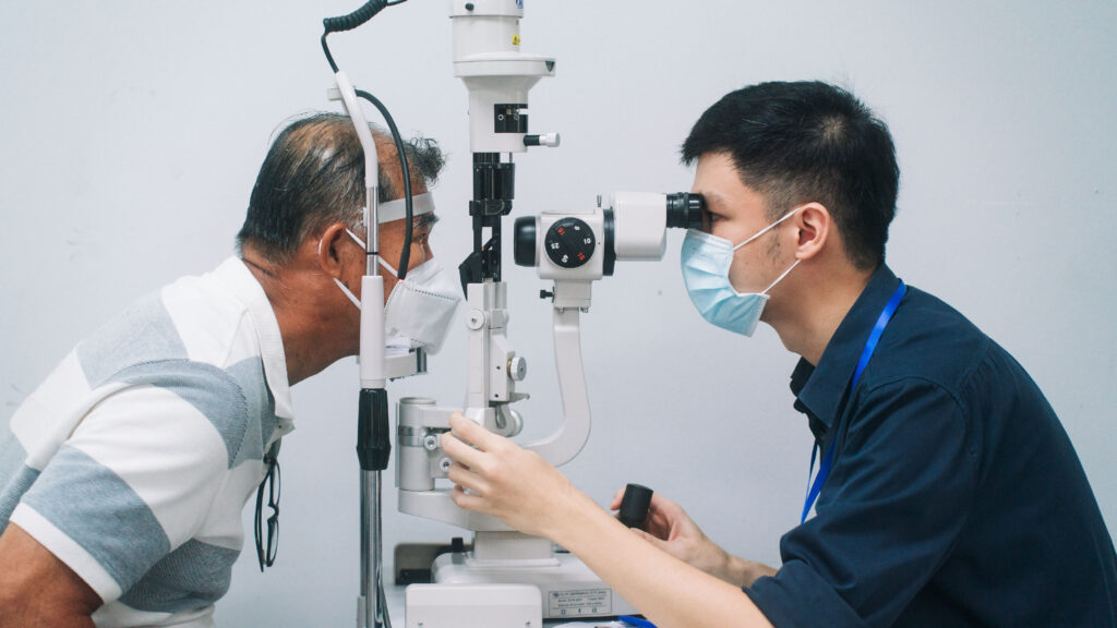 Comprehensive Eye Examination