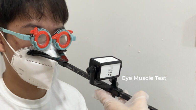 Eye muscle test for digital eye strain